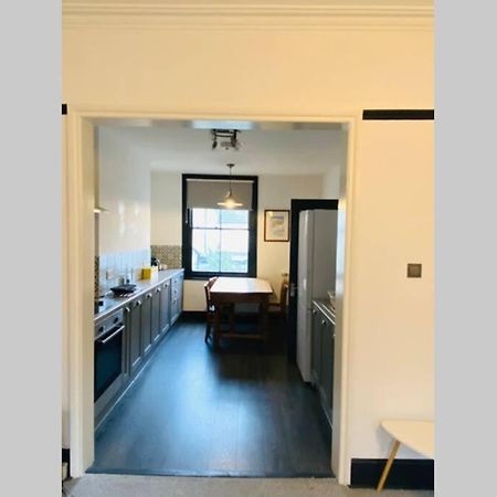 Beautiful First Floor Apartment In St Leonards Eksteriør bilde