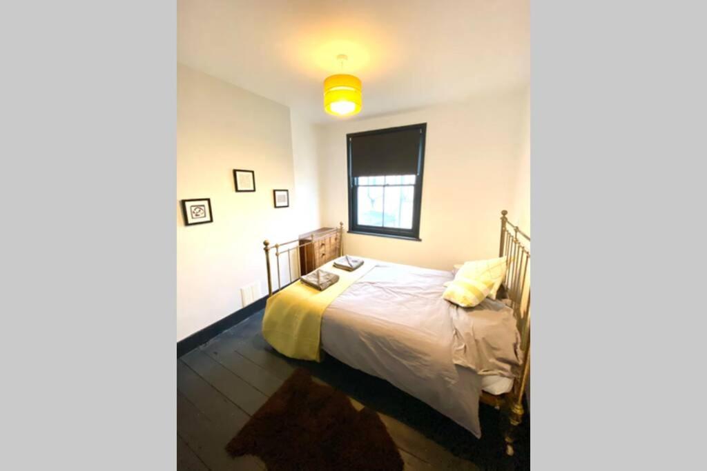 Beautiful First Floor Apartment In St Leonards Eksteriør bilde